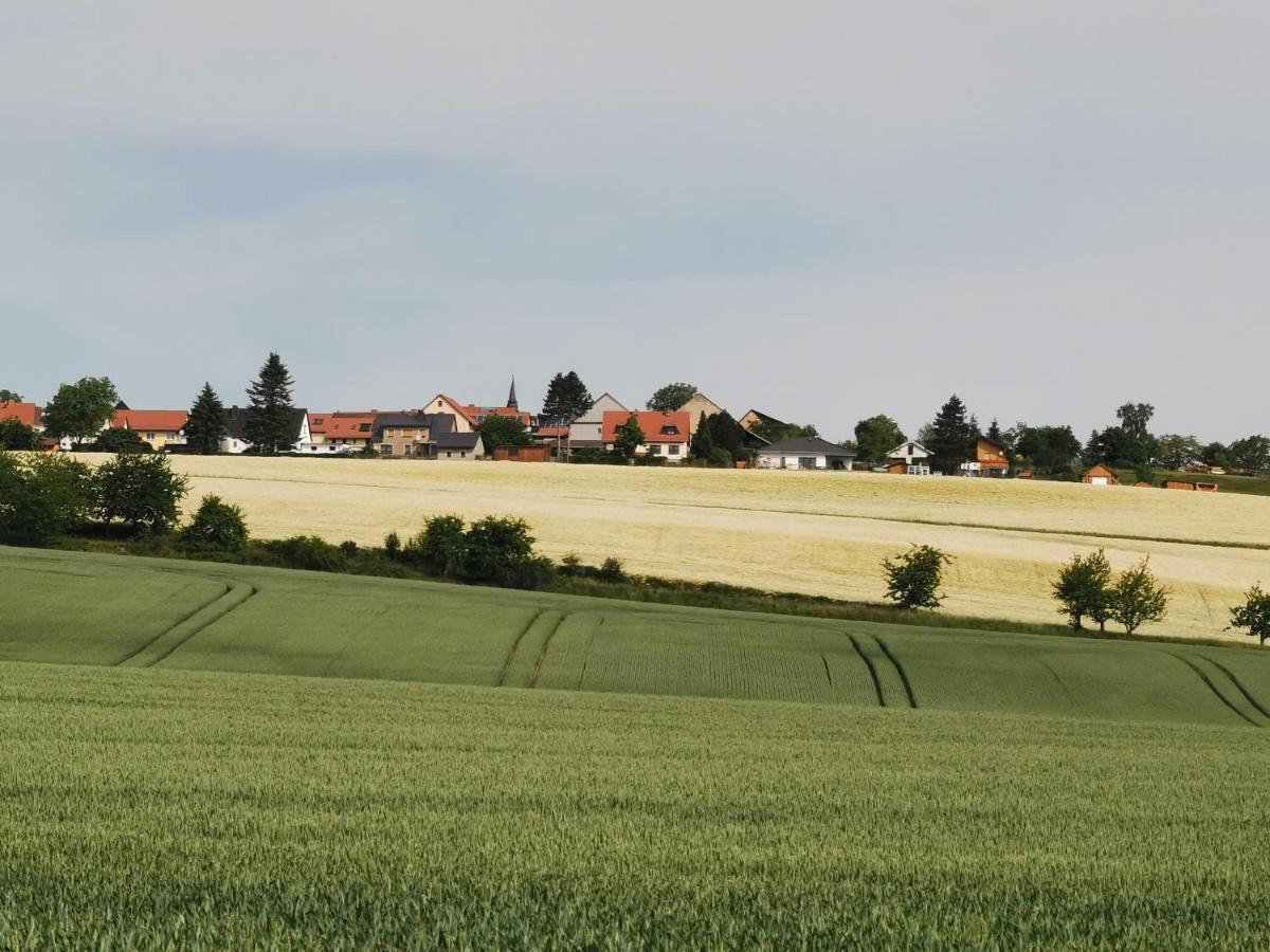 Ferienwohnung "Am Saalehaken" Gossitz Luaran gambar