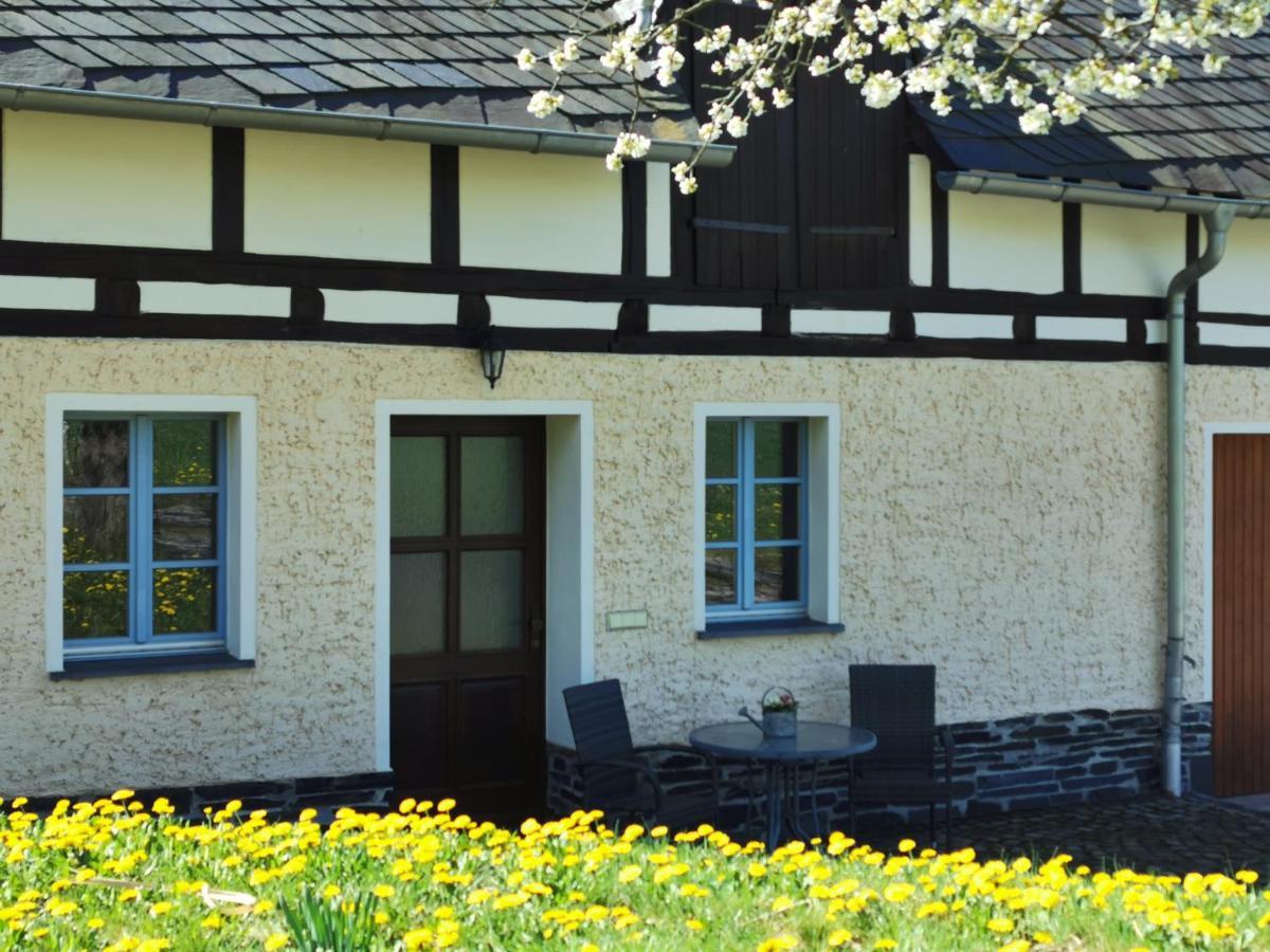 Ferienwohnung "Am Saalehaken" Gossitz Luaran gambar