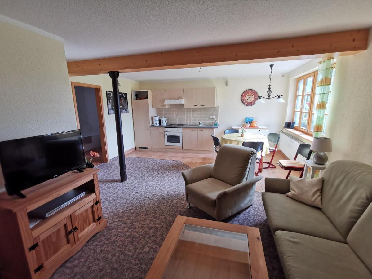 Ferienwohnung "Am Saalehaken" Gossitz Luaran gambar