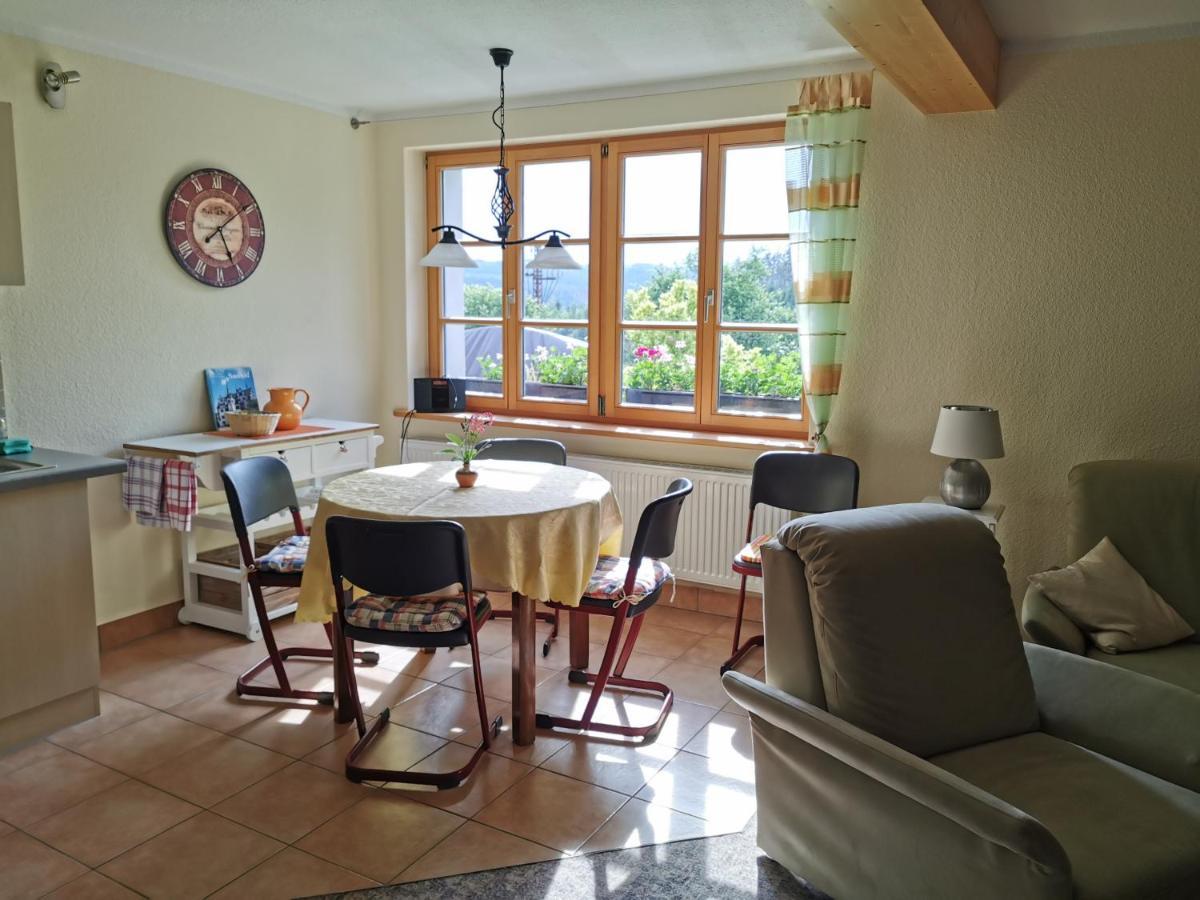 Ferienwohnung "Am Saalehaken" Gossitz Luaran gambar