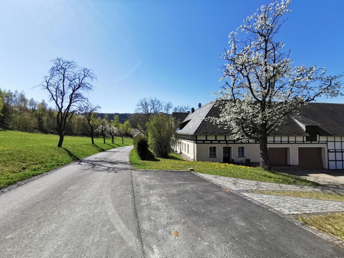 Ferienwohnung "Am Saalehaken" Gossitz Luaran gambar
